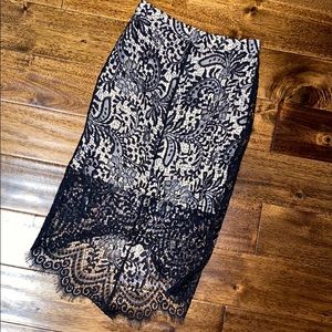 Black lace Midi/pencil skirt